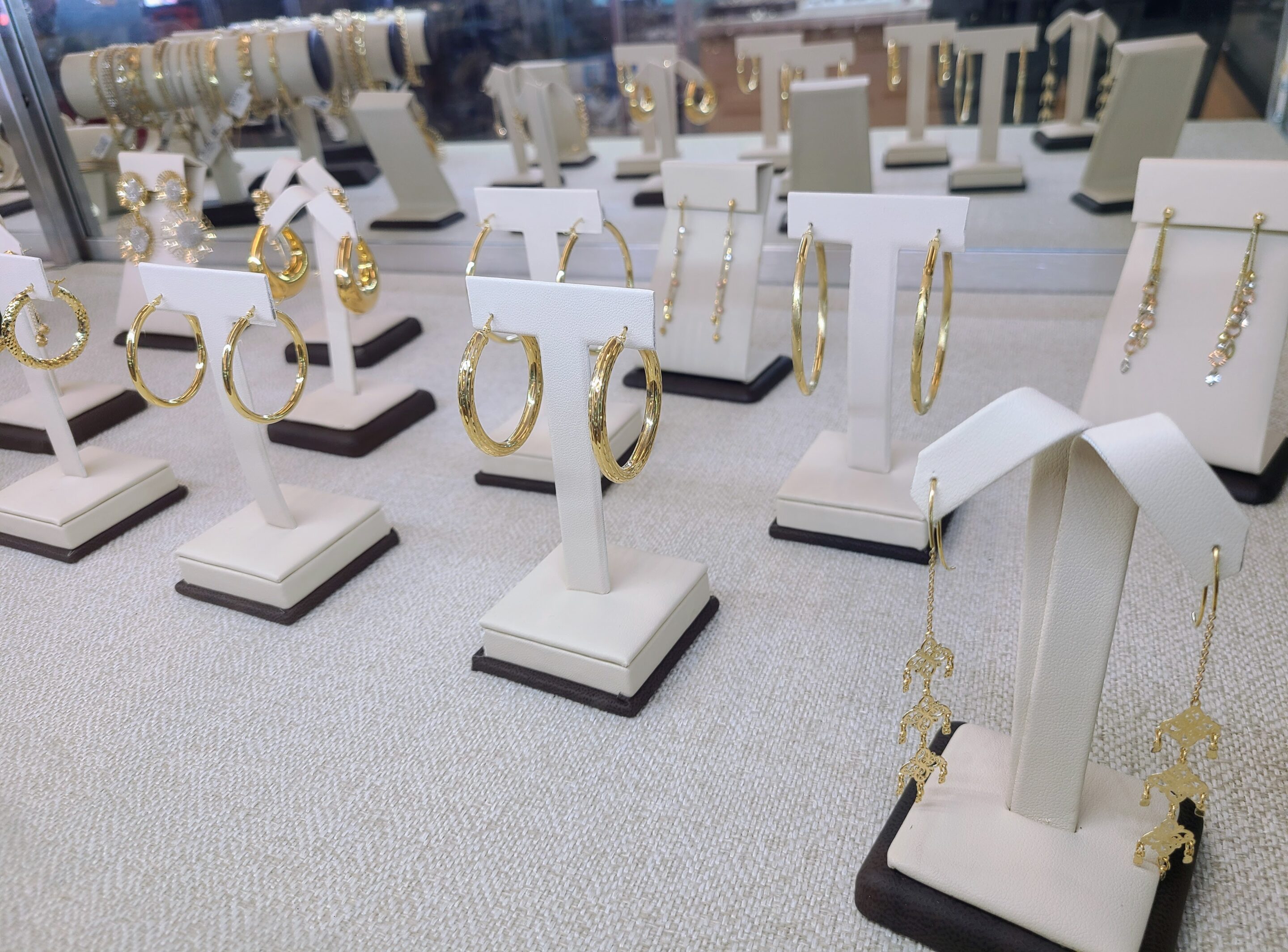 20241108_140618 (2) pawning