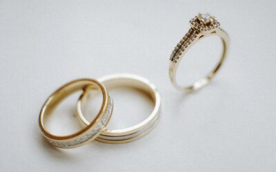 How Pawn Shops Determine Gold Value: Karat, Weight, and Spot Price Explained
